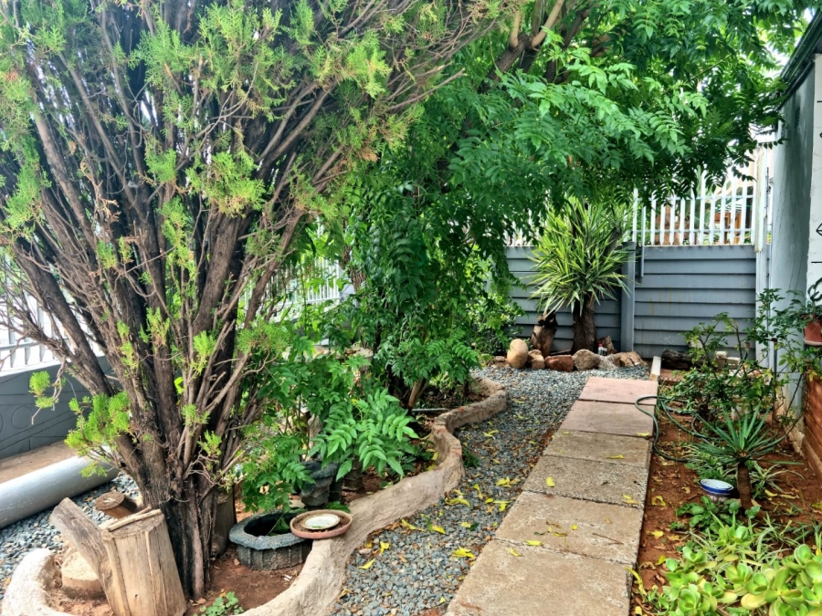 3 Bedroom Property for Sale in De Beers Northern Cape